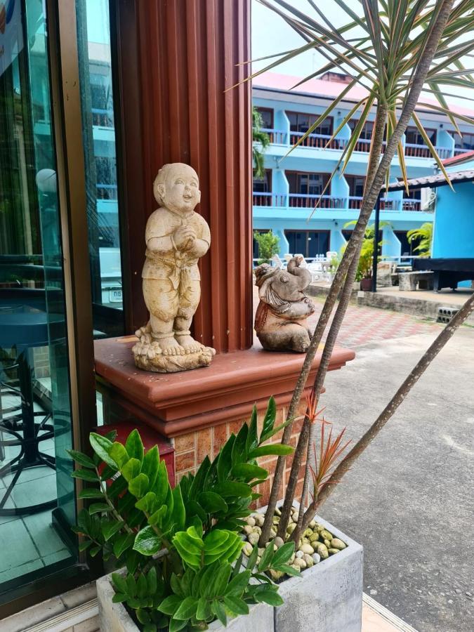 Cozy Residence Nanai Patong Exterior foto